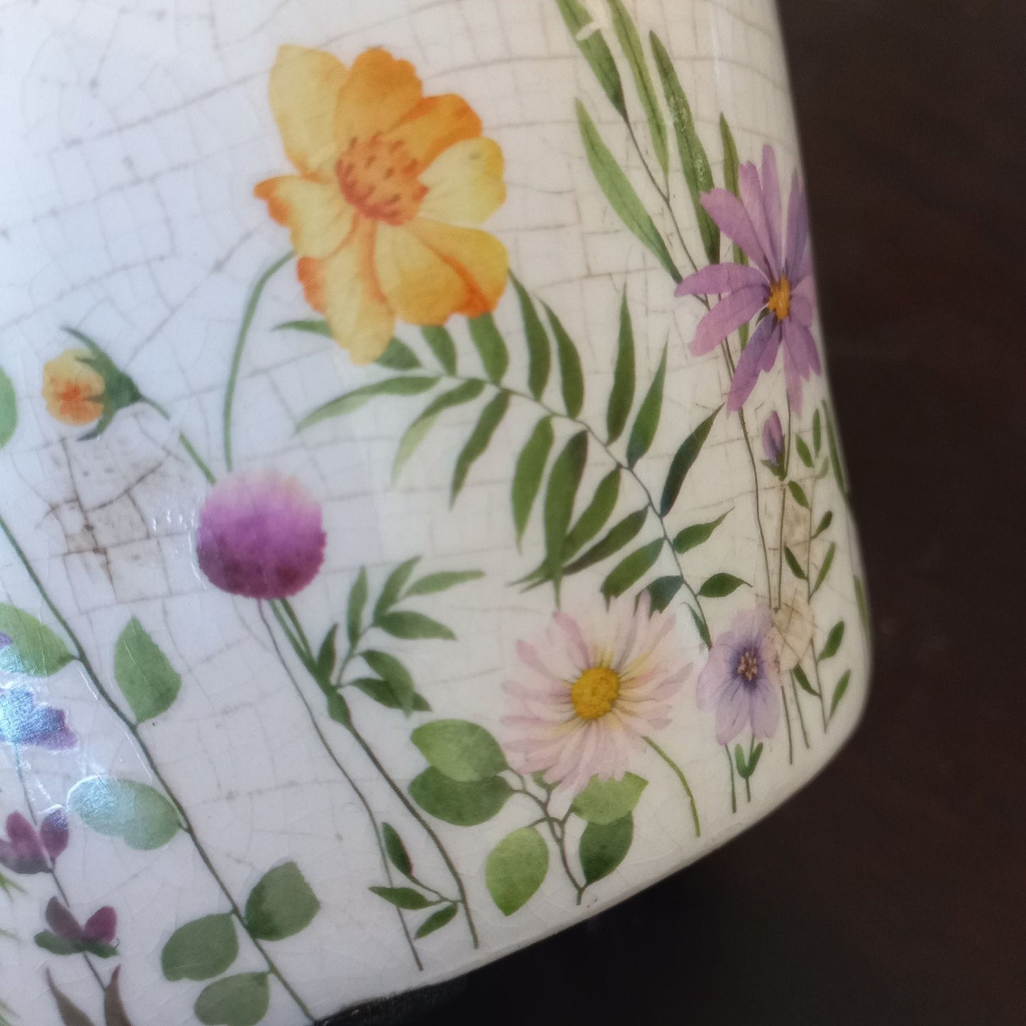 Earth & Artisan Wildflower Crackle Ceramic Plant Pot