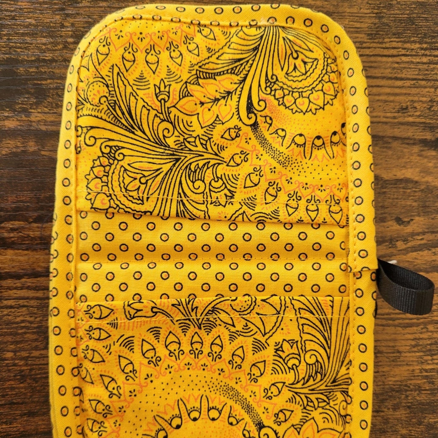 Earth & Artisan Yellow Authentic Shweshwe Pot Holders | The Indigo Grip