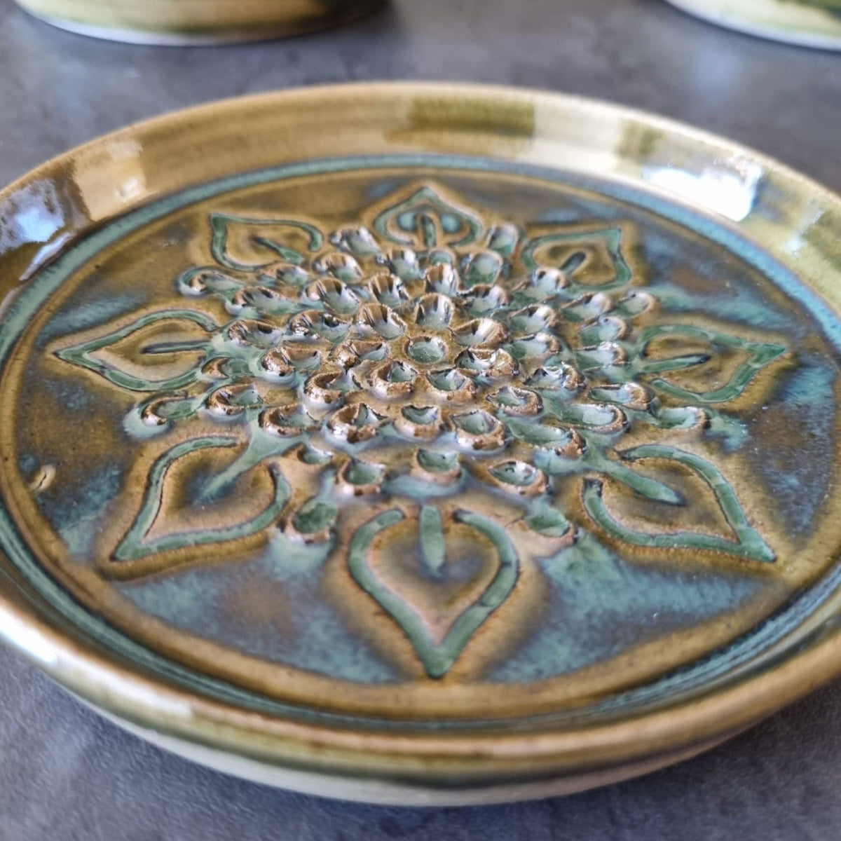 Sunflower Ceramic Grating Plate