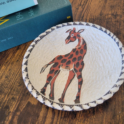 Giraffe Ceramic Serving Bowl (Small) | The Tall Traveler