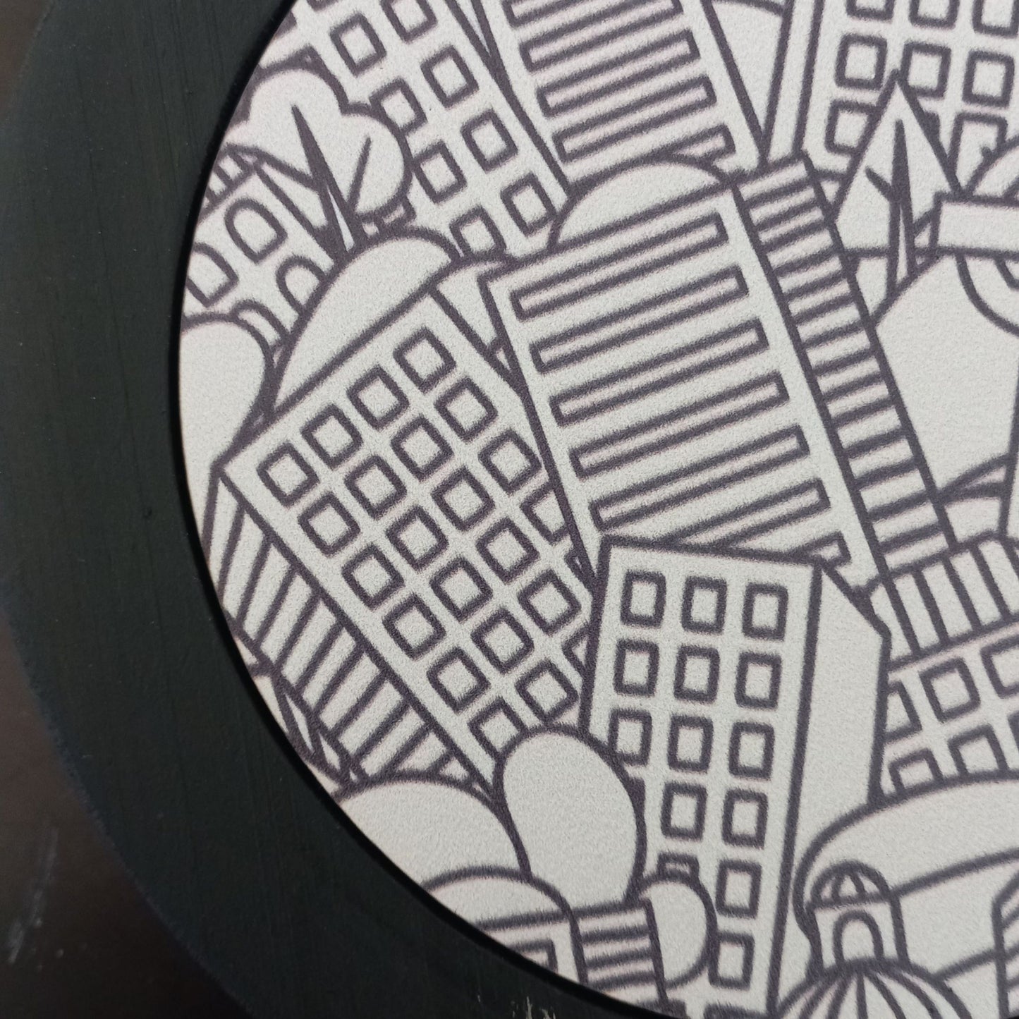 Architectural Cityscape Hotpot Stand