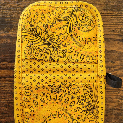 Authentic Shweshwe Pot Pinchers | The Indigo Grip
